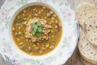 Indian Lentil Soup With Bread