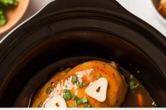 Slow Cooker Honey Garlic Chicken Breast